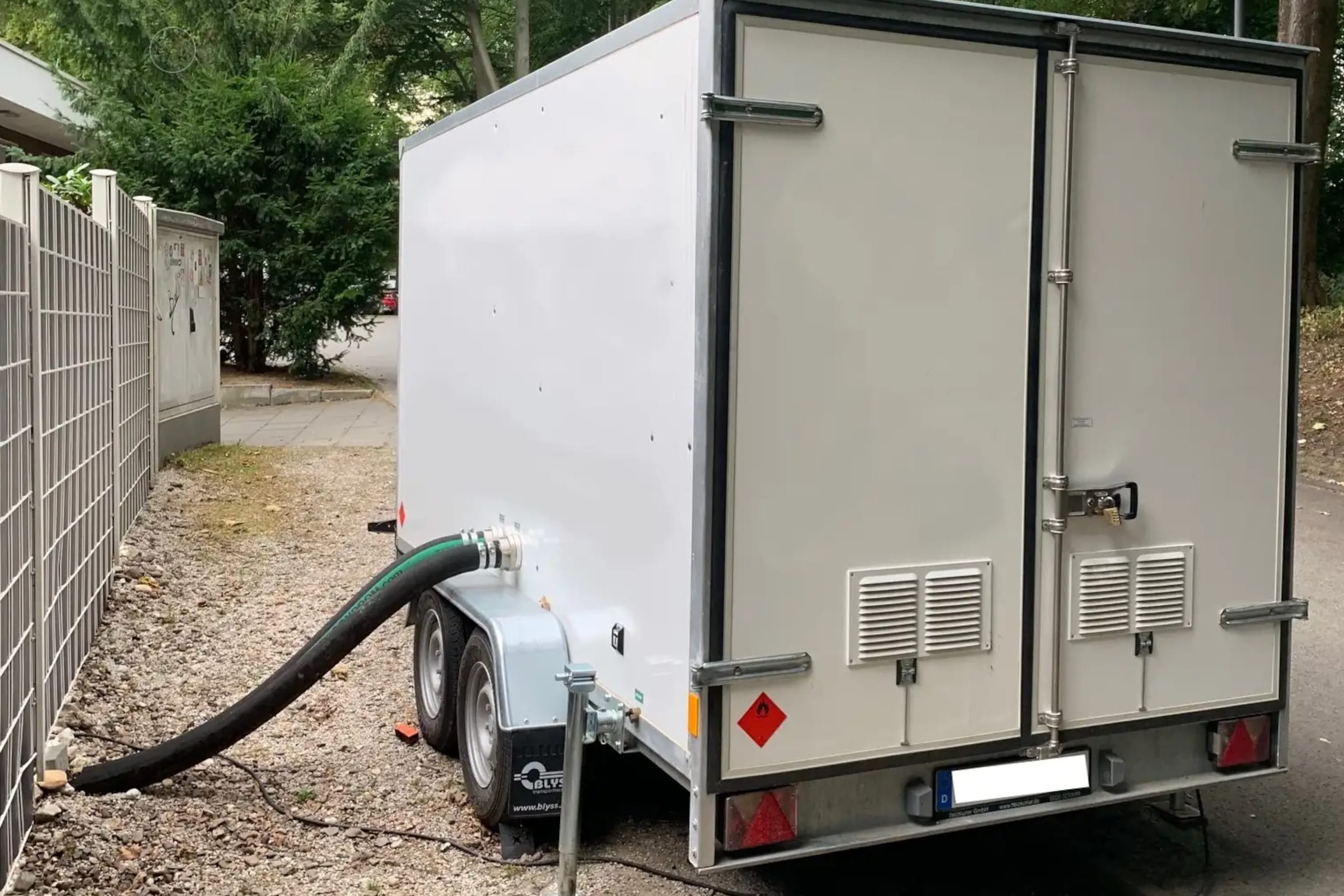 mobile Heizzentrale mieten Heizmobil mobile Heizzentrale mieten und an Haus anschließen