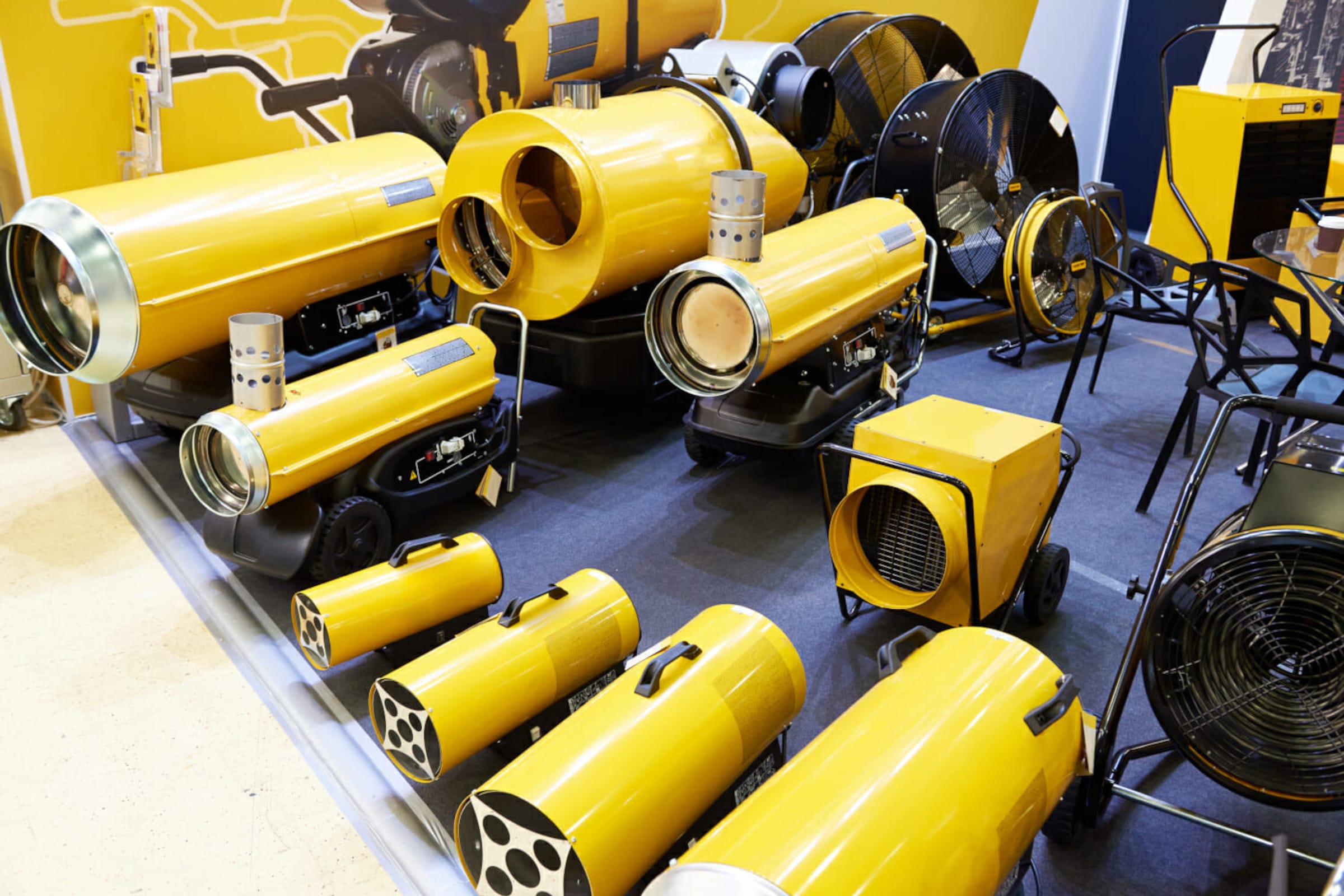 bauheizung-mieten-heizkanonen_2400x1600-1